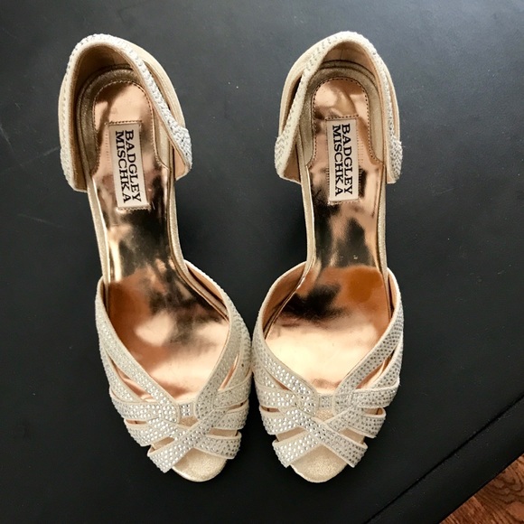 Badgley Mischka Shoes - badgley mischka gold studded heels, Sz 7.5